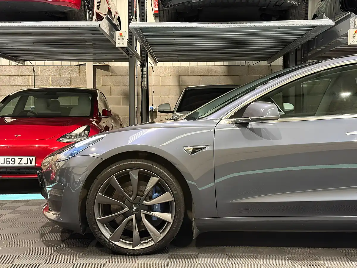 Used 2019 Tesla Model 3 Performance Grey - Interior and Exterior details 14