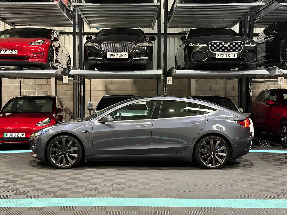 Used 2019 Tesla Model 3 Performance Grey - Interior and Exterior details 6
