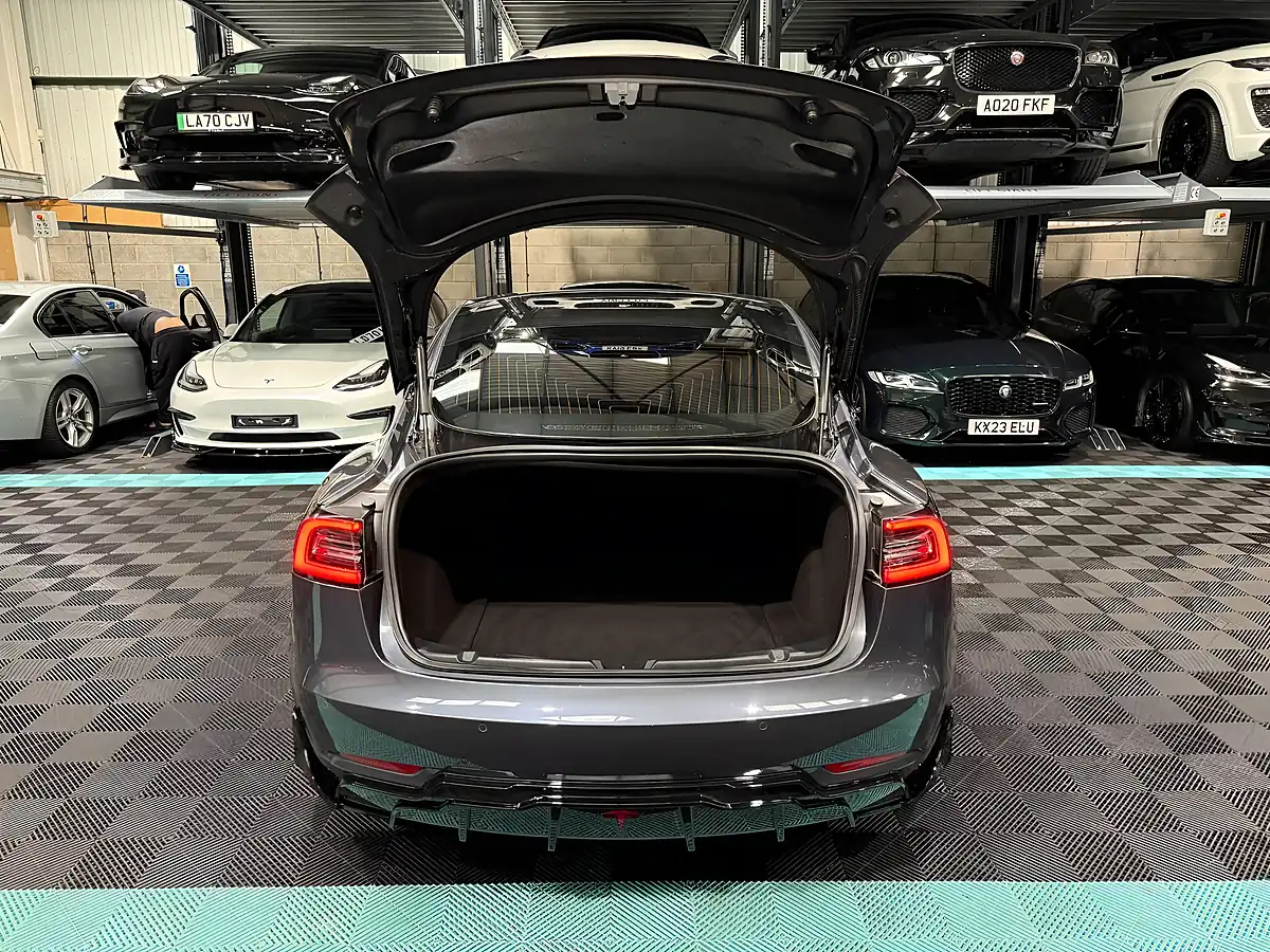 Used 2019 Tesla Model 3 Performance Grey - Interior and Exterior details 15