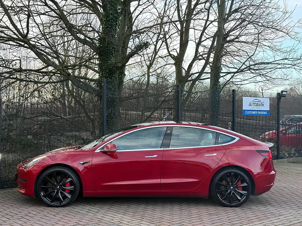 Used 2019 Tesla Model 3 Performance Red - Interior and Exterior details 6