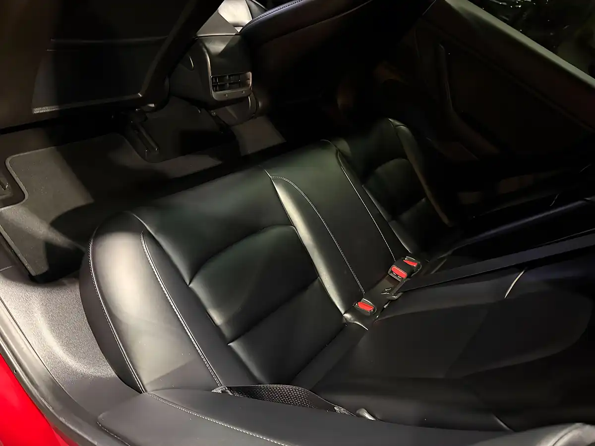 Used 2019 Tesla Model 3 Performance Red - Interior and Exterior details 15