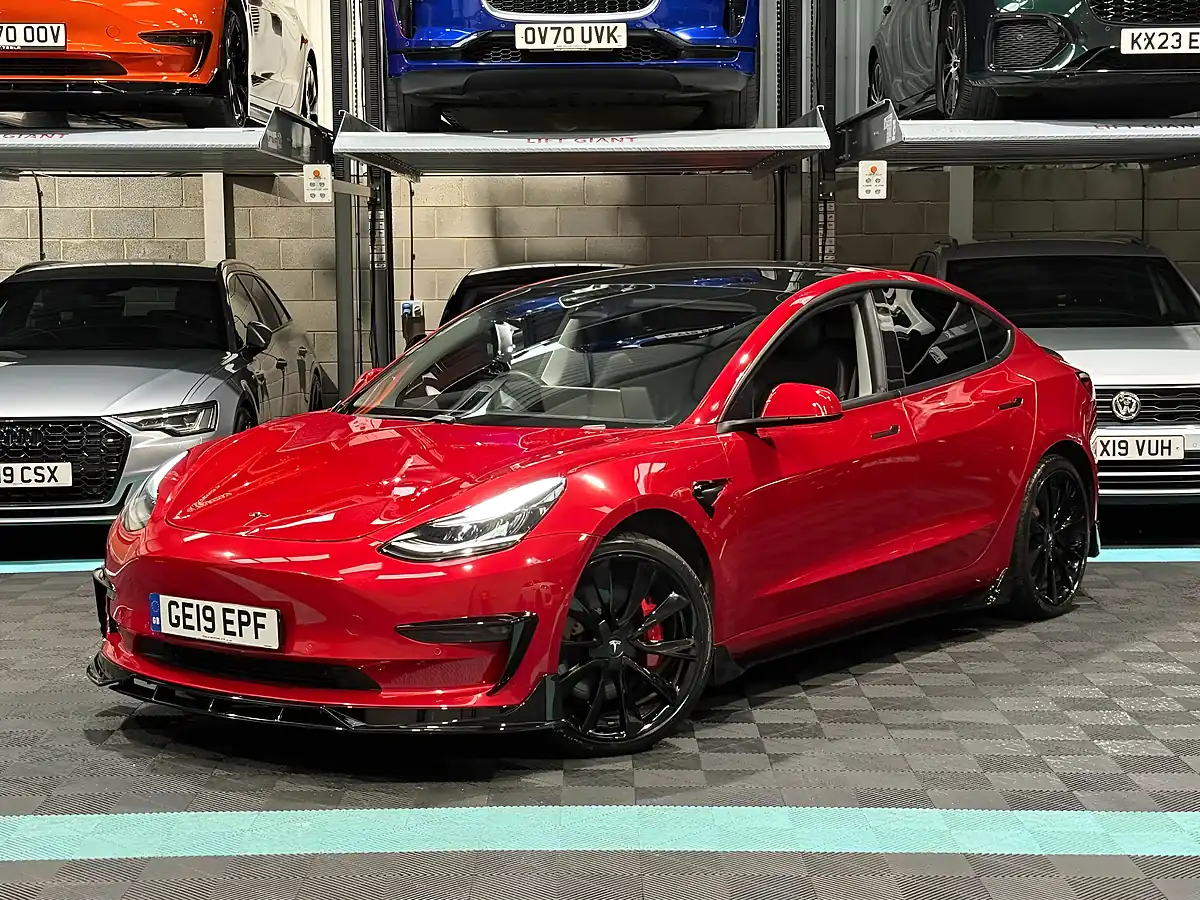 Used 2019 Tesla Model 3 Performance Red - Interior and Exterior details 5
