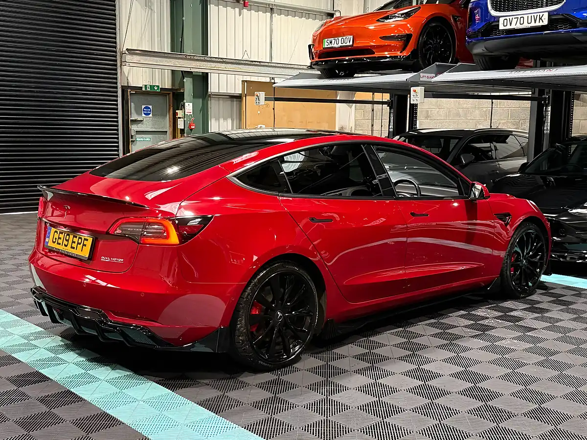 Used 2019 Tesla Model 3 Performance Red - Interior and Exterior details 9