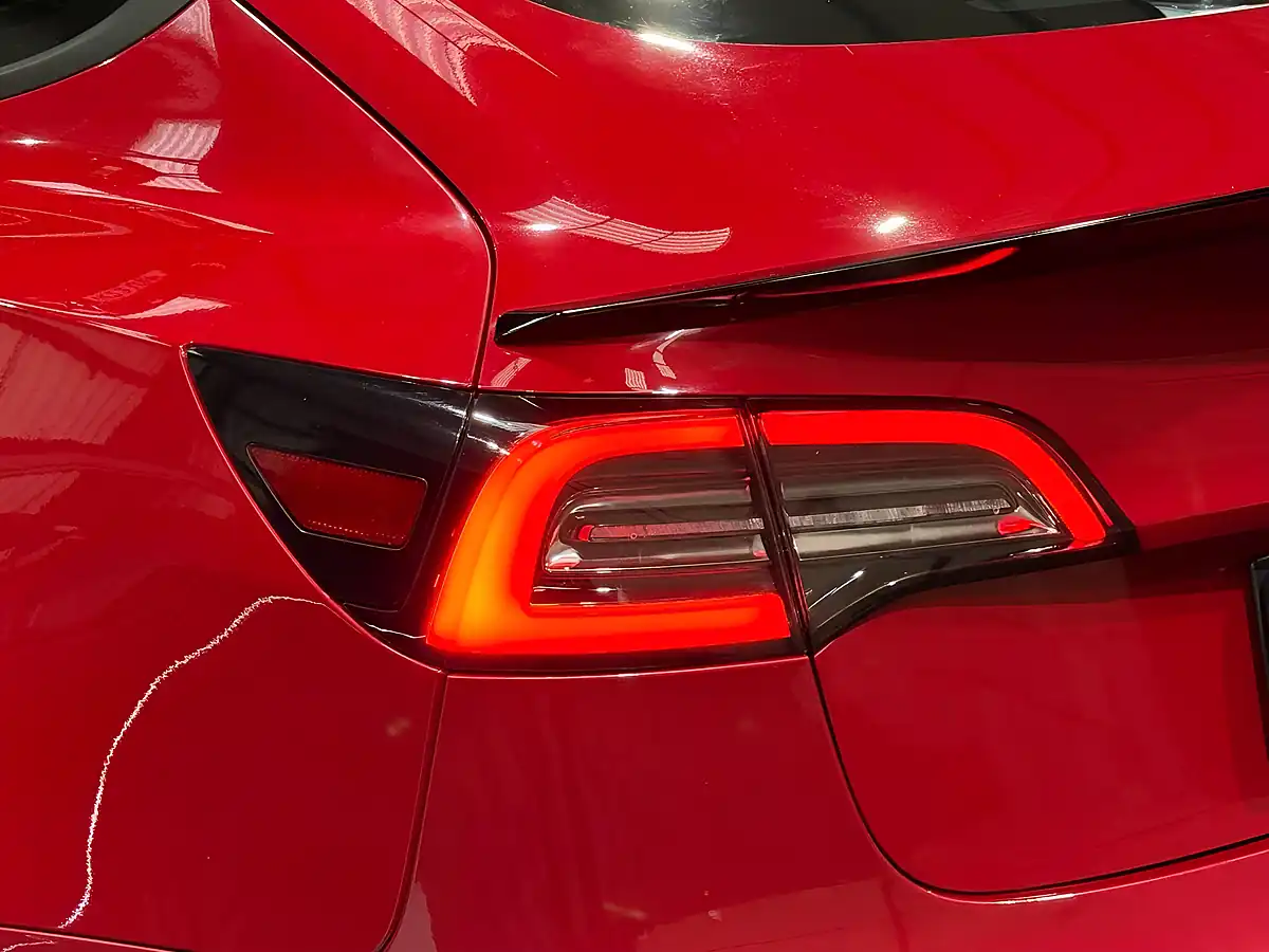 Used 2019 Tesla Model 3 Performance Red - Interior and Exterior details 11