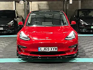 Used 2019 Tesla Model 3 Performance Red - Interior and Exterior details 4