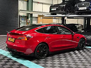 Used 2019 Tesla Model 3 Performance Red - Interior and Exterior details 9