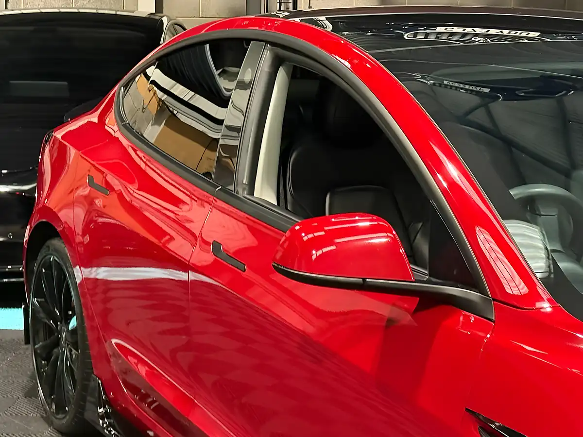 Used 2019 Tesla Model 3 Performance Red - Interior and Exterior details 10