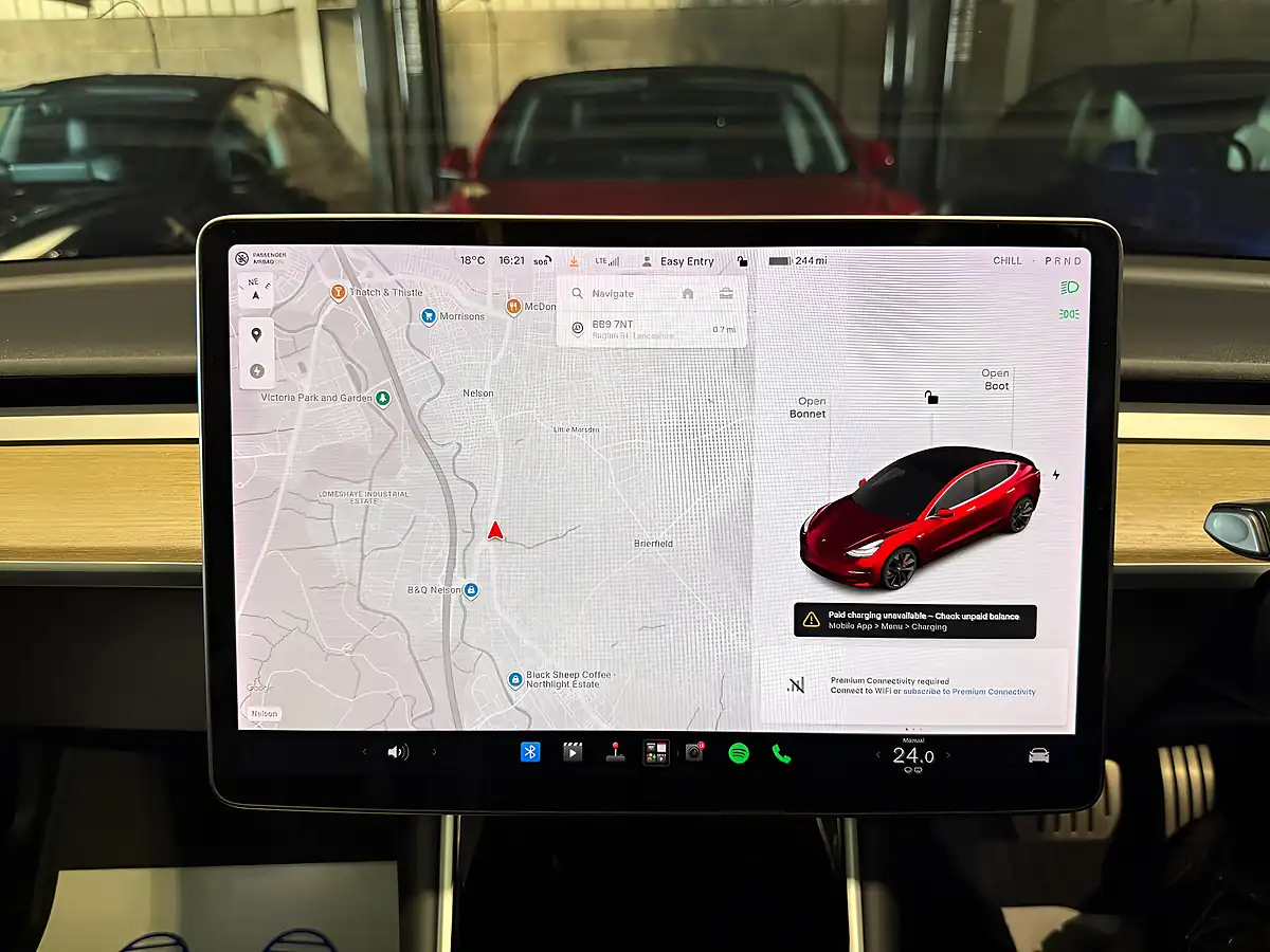 Used 2019 Tesla Model 3 Performance Red - Interior and Exterior details 18