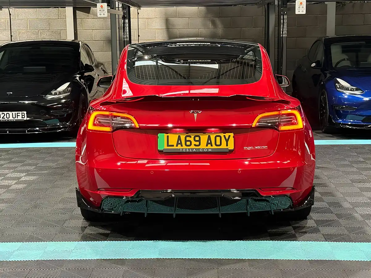 Used 2019 Tesla Model 3 Performance Red - Interior and Exterior details 8