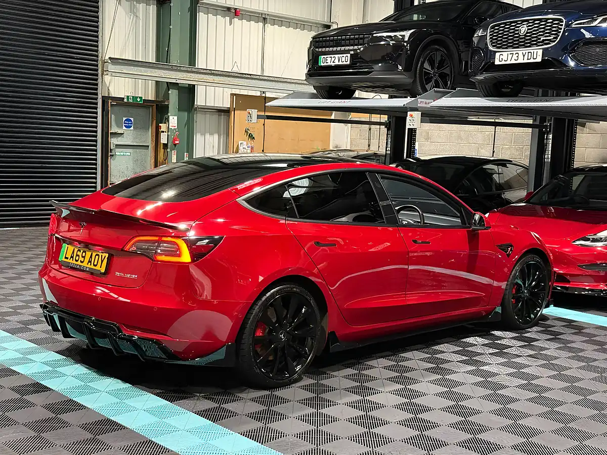 Used 2019 Tesla Model 3 Performance Red - Interior and Exterior details 9