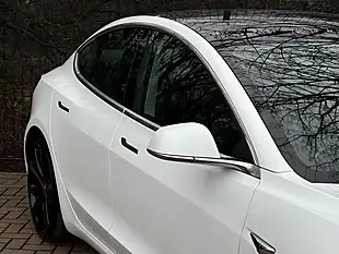 Used 2019 Tesla Model 3 Performance White - Interior and Exterior details 11