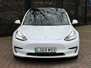 Used 2019 Tesla Model 3 Performance White - Interior and Exterior details 4