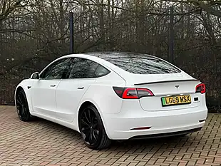 Used 2019 Tesla Model 3 Performance White - Interior and Exterior details 7