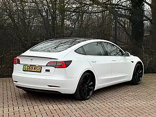 Used 2019 Tesla Model 3 Performance White - Interior and Exterior details 9
