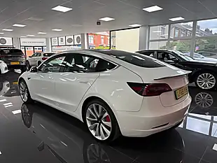 Used 2019 Tesla Model 3 Performance White - Interior and Exterior details 12