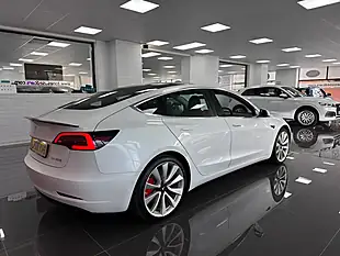 Used 2019 Tesla Model 3 Performance White - Interior and Exterior details 2