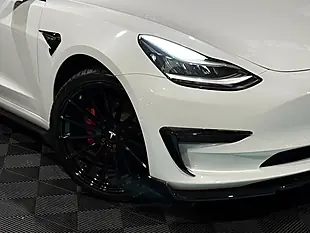 Used 2019 Tesla Model 3 Performance White - Interior and Exterior details 10
