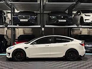 Used 2019 Tesla Model 3 Performance White - Interior and Exterior details 6