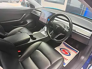 Used 2019 Tesla Model 3 Standard Range Plus Blue - Interior and Exterior details 11