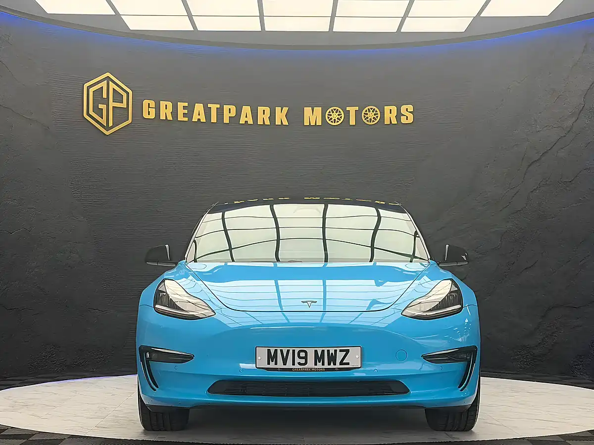 Used 2019 Tesla Model 3 Standard Range Plus Blue - Interior and Exterior details 2