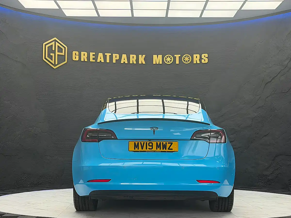 Used 2019 Tesla Model 3 Standard Range Plus Blue - Interior and Exterior details 6