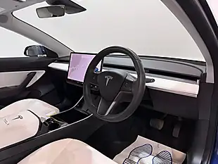 Used 2019 Tesla Model 3 Standard Range Plus Blue - Interior and Exterior details 12