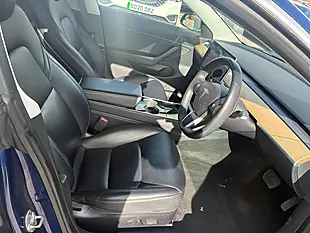 Used 2019 Tesla Model 3 Standard Range Plus Blue - Interior and Exterior details 12
