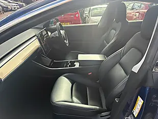Used 2019 Tesla Model 3 Standard Range Plus Blue - Interior and Exterior details 9