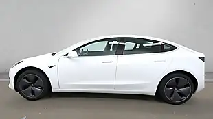 Used 2019 Tesla Model 3 Standard Range Plus White - Interior and Exterior details 6