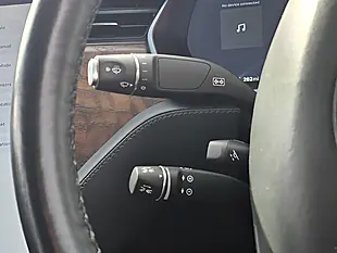 Used 2019 Tesla Model S Long Range Black - Interior and Exterior details 16