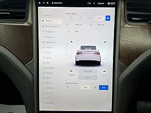 Used 2019 Tesla Model X 100D Grey - Interior and Exterior details 16