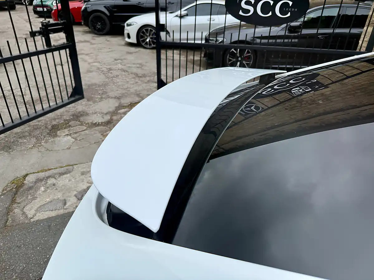 Used 2019 Tesla Model X 75D Pearl White - Interior and Exterior details 14