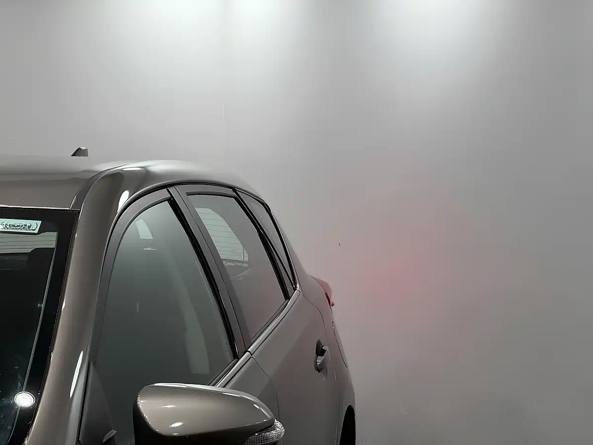 Used 2019 Toyota Auris Icon Tech Bronze - Interior and Exterior details 11