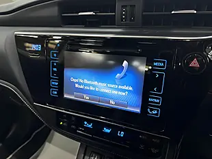 Used 2019 Toyota Auris Icon Tech Bronze - Interior and Exterior details 15