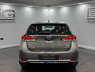 Used 2019 Toyota Auris Icon Tech Bronze - Interior and Exterior details 8