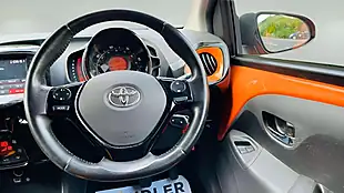 Used 2019 Toyota Aygo X-Cite Orange - Interior and Exterior details 8