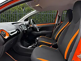 Used 2019 Toyota Aygo X-Cite Orange - Interior and Exterior details 17