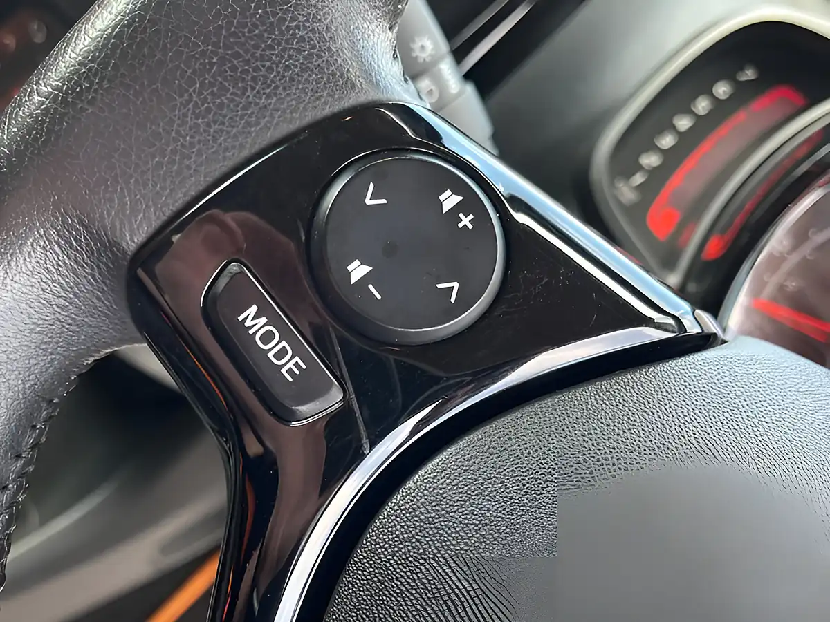 Used 2019 Toyota Aygo X-Cite Orange - Interior and Exterior details 19
