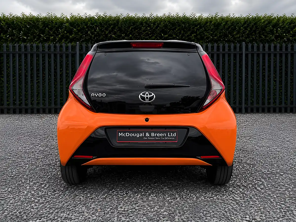 Used 2019 Toyota Aygo X-Cite Orange - Interior and Exterior details 5