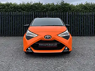 Used 2019 Toyota Aygo X-Cite Orange - Interior and Exterior details 9