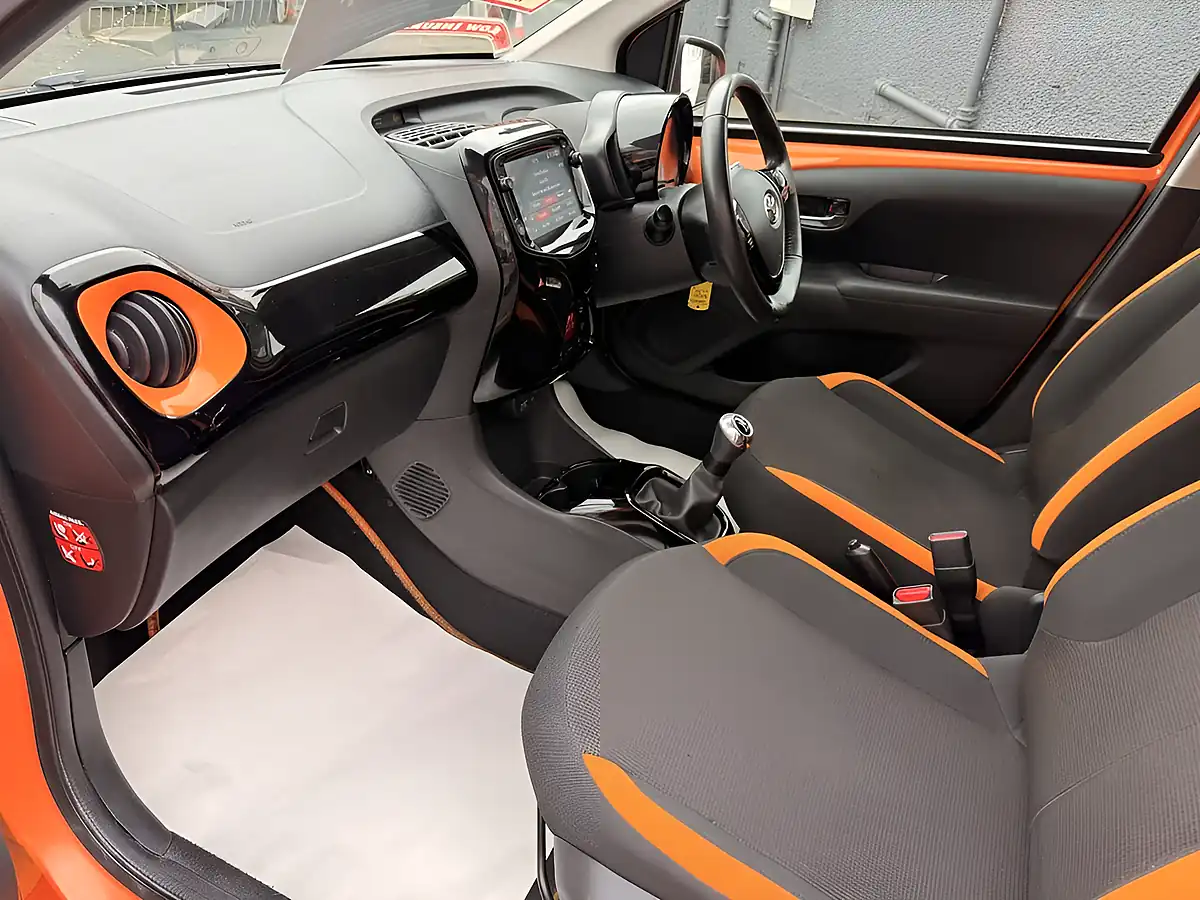 Used 2019 Toyota Aygo X-Cite Orange - Interior and Exterior details 14