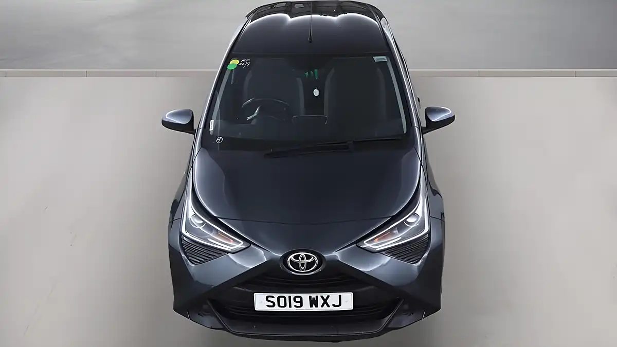 Used 2019 Toyota Aygo X-Play Grey - Interior and Exterior details 12
