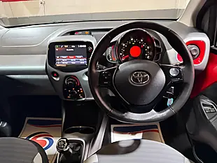 Used 2019 Toyota Aygo X-Play Red - Interior and Exterior details 16