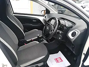 Used 2019 Toyota Aygo X-Play White - Interior and Exterior details 9