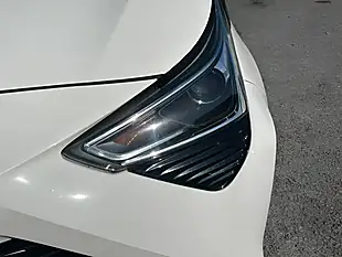 Used 2019 Toyota Aygo X-Play White - Interior and Exterior details 12