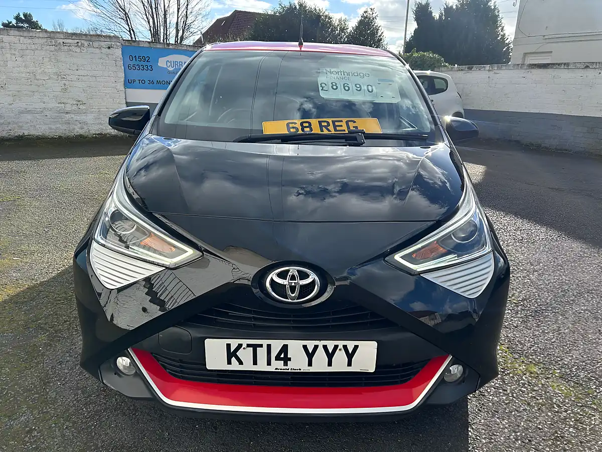 Used 2019 Toyota Aygo X-Press Black - Interior and Exterior details 13
