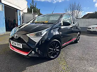 Used 2019 Toyota Aygo X-Press Black - Interior and Exterior details 3