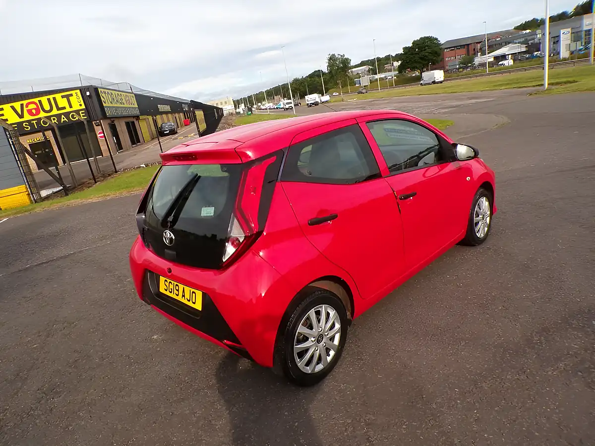 Used 2019 Toyota Aygo X Red - Interior and Exterior details 13