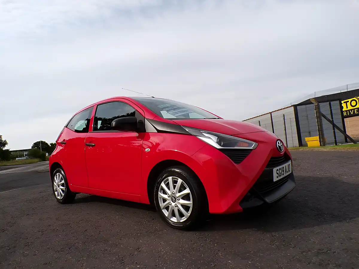Used 2019 Toyota Aygo X Red - Interior and Exterior details 3