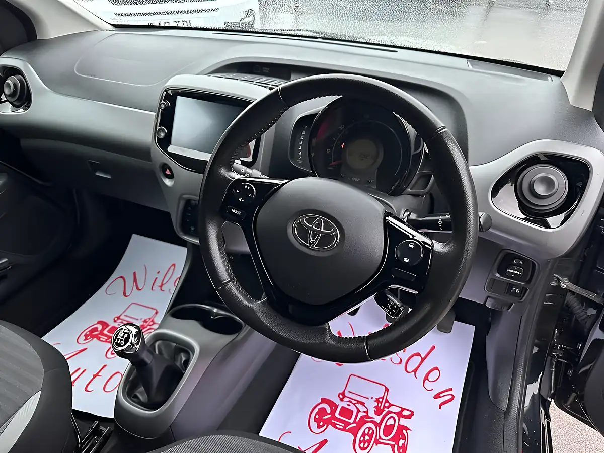 Used 2019 Toyota Aygo X-Trend Black - Interior and Exterior details 11